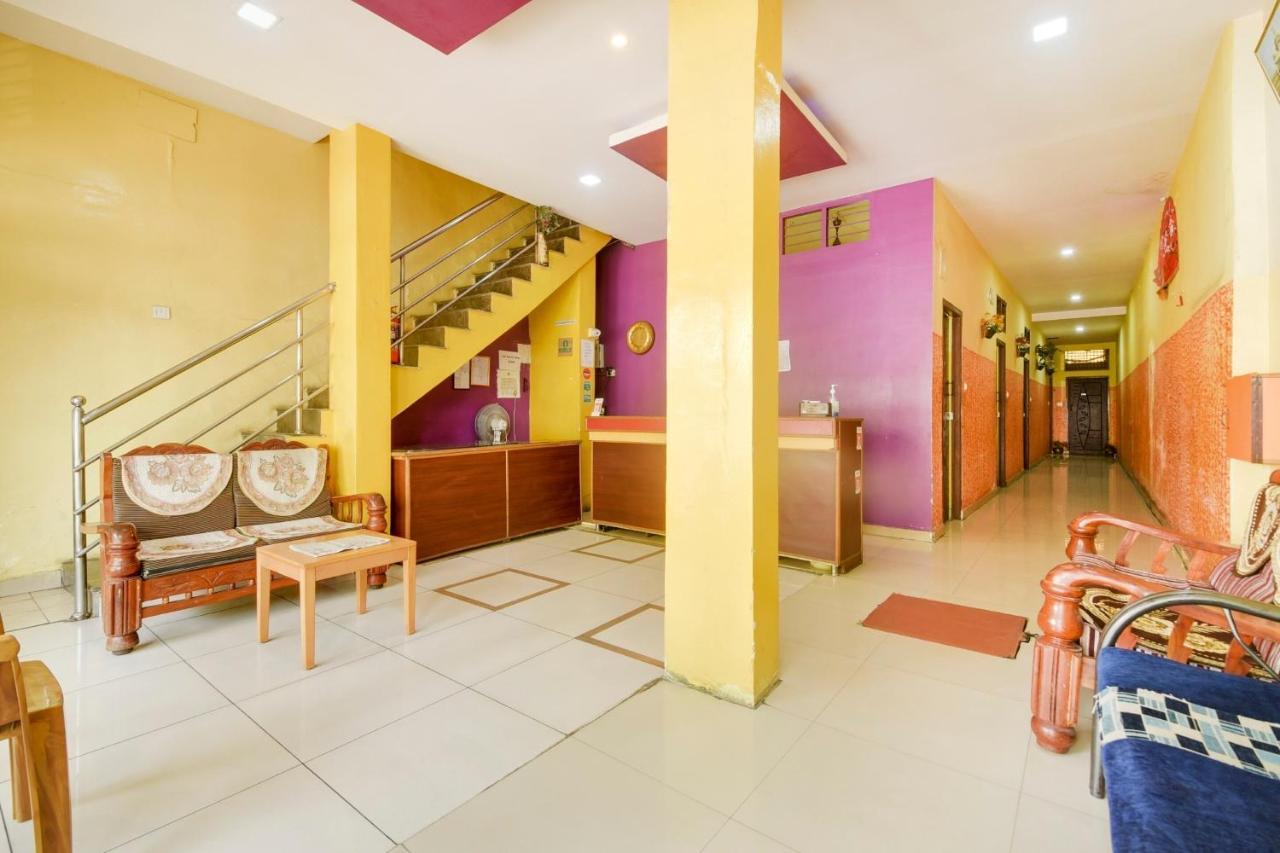 Spot On 74228 Galaxy Comforts Narasimharaja Puram Exterior photo