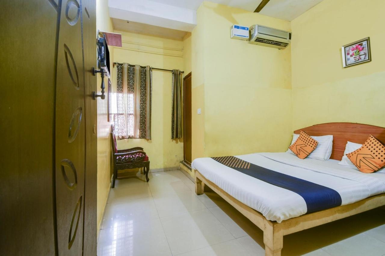 Spot On 74228 Galaxy Comforts Narasimharaja Puram Exterior photo