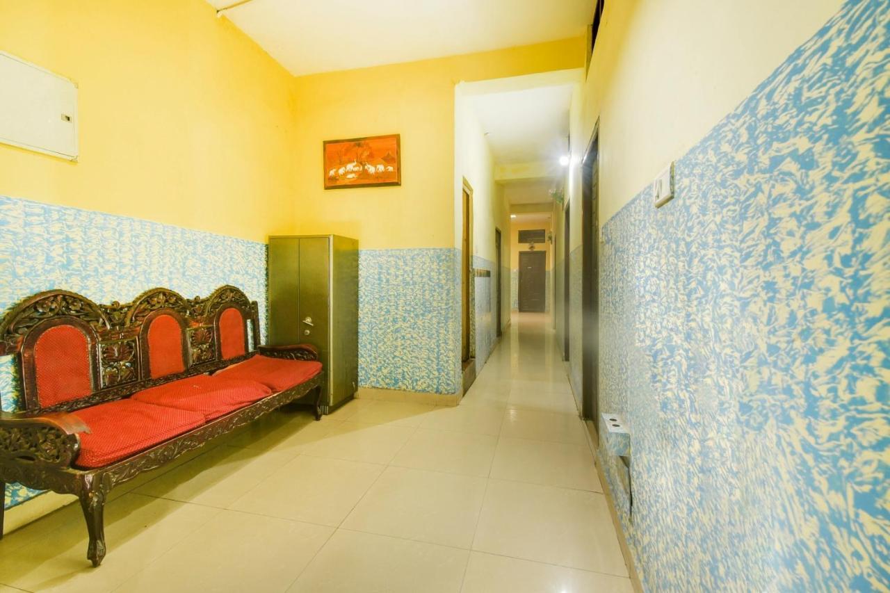 Spot On 74228 Galaxy Comforts Narasimharaja Puram Exterior photo
