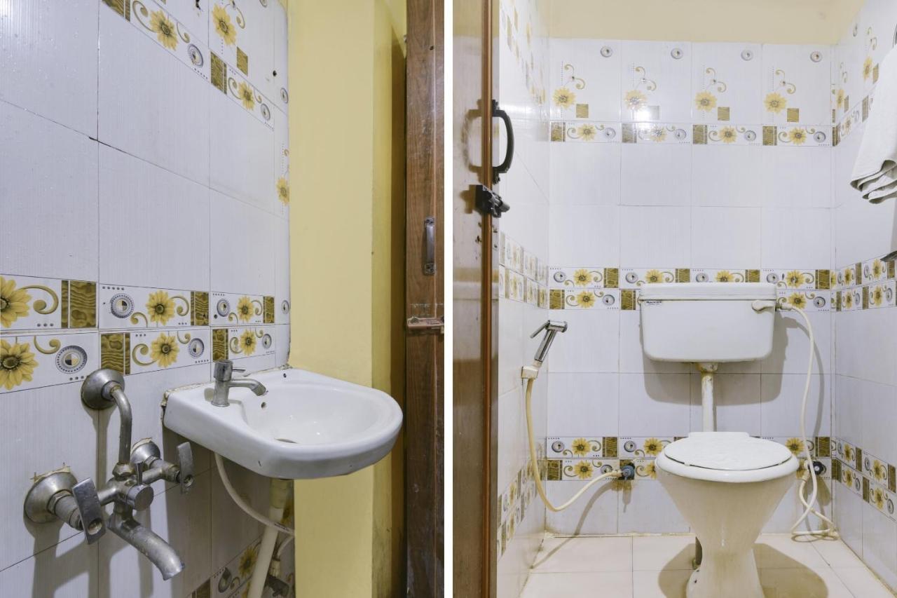 Spot On 74228 Galaxy Comforts Narasimharaja Puram Exterior photo